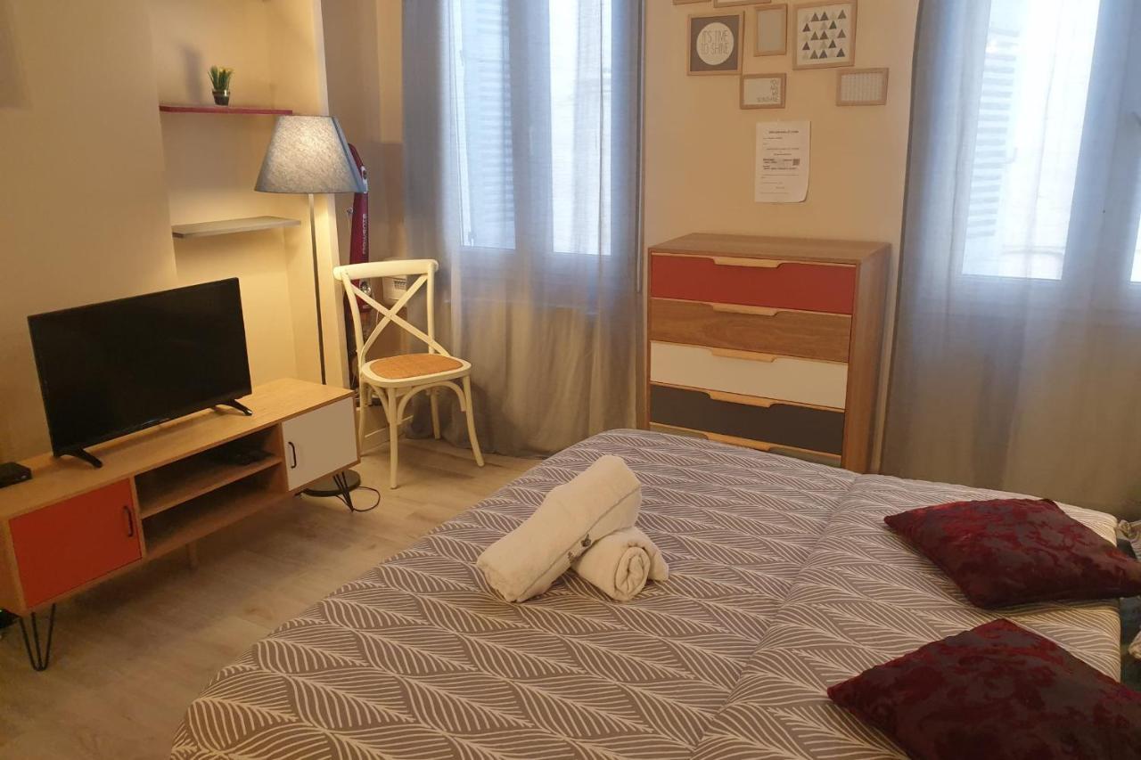 Modern Studio Centre Ville D'Αβινιόν Εξωτερικό φωτογραφία